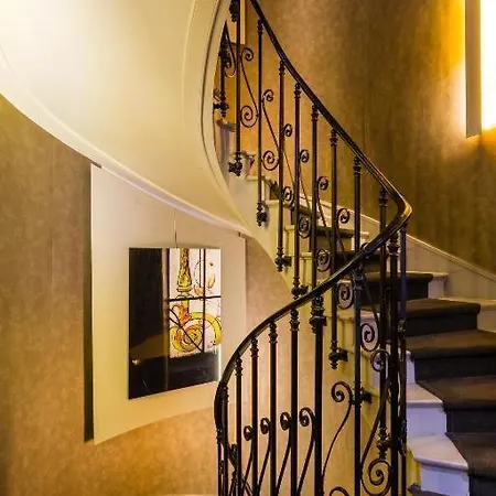 Cmg - Premium Tour Eiffel - 43 * Paris